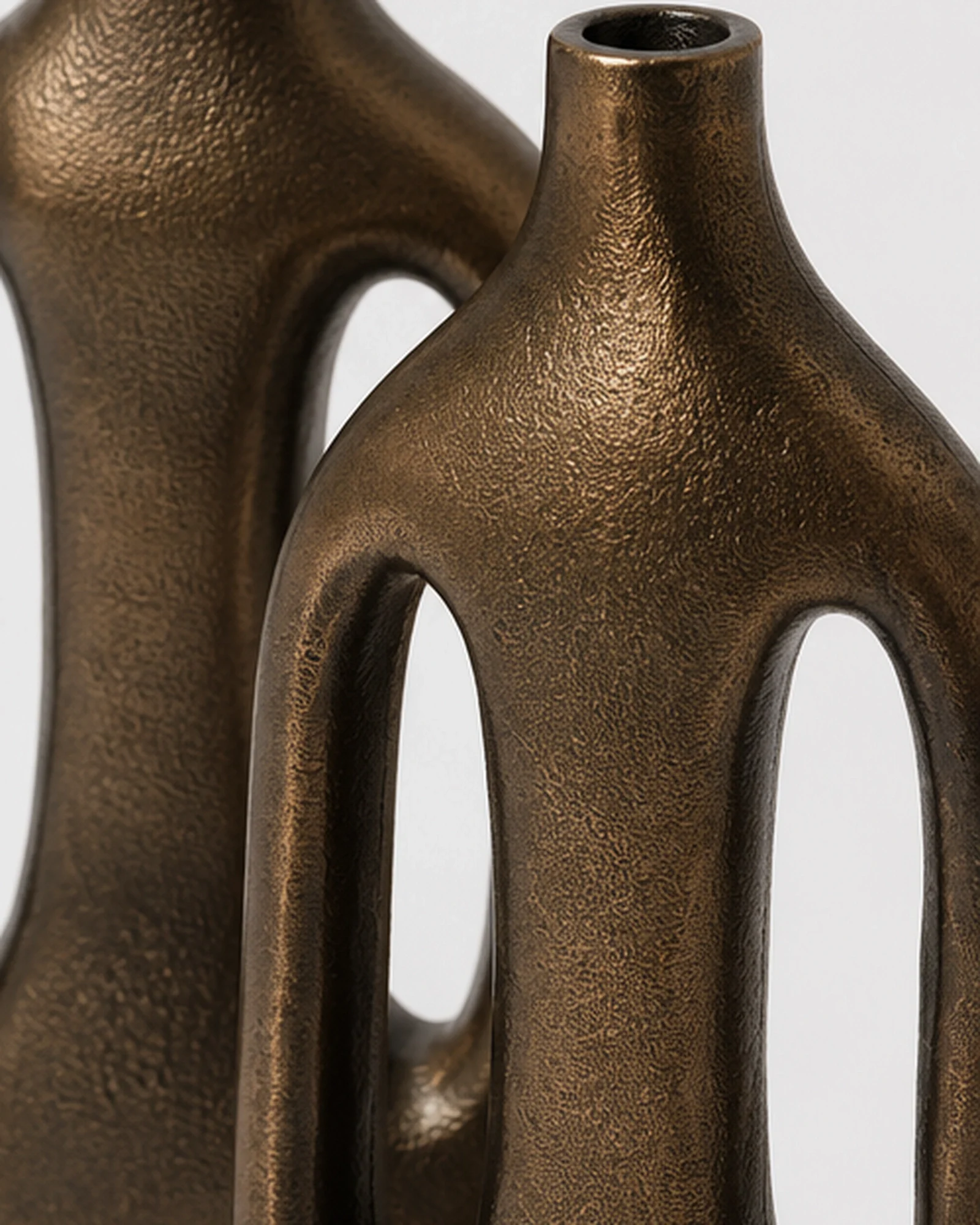 Heniya Linked Vase Set of 2 - Image 3